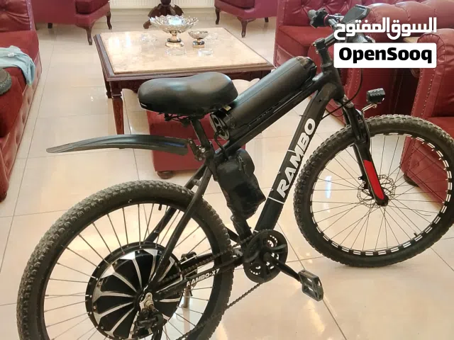 48 فولت ليثيوم 20 الكف ماتور 1500 علا60 30 بمشي 45 كيلو سرعته 60 بطلع أي طلوع بلاردن نظيف البكسليت