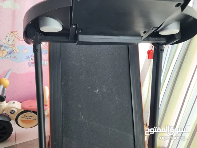 Treadmill black