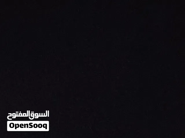 مطلوب بيض دجاج زينه حارتين ولا تلاته حيار في نطاق سوق الجمعه او تاجوراء