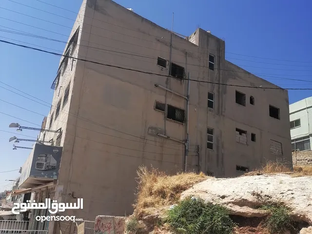 مجمع تجاري مقابل الجمرك