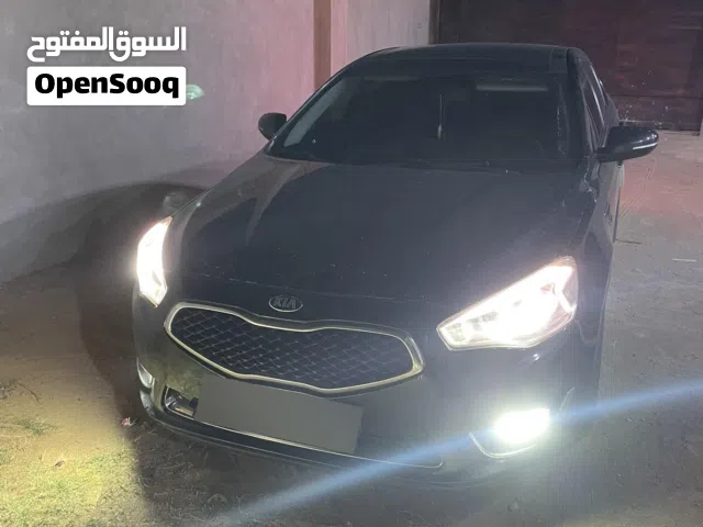 2014 كيا كادينزا Limited