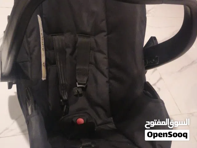 مقعد أطفال (كار سيت- Mother care)  بحالة ممتازة للبيع