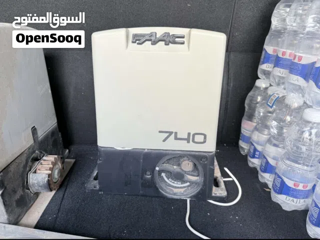 زوز محركات نوع faac  الوزن 500 كيلو