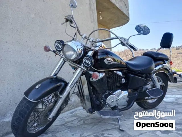 هارلي شادو موديل 2000 للبيع
