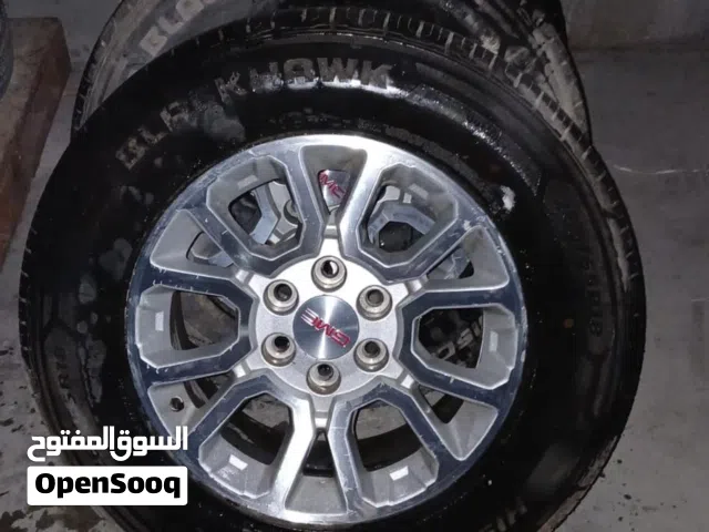 للبيع طقم جنوط GMC أصلي مع 4 تواير