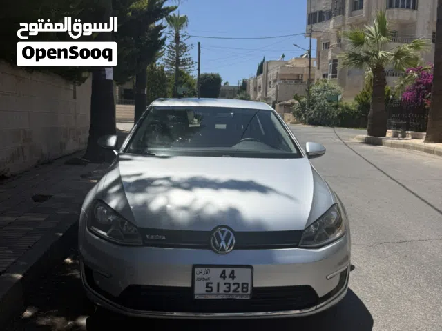 2016 Volkswagen Golf E-Golf
