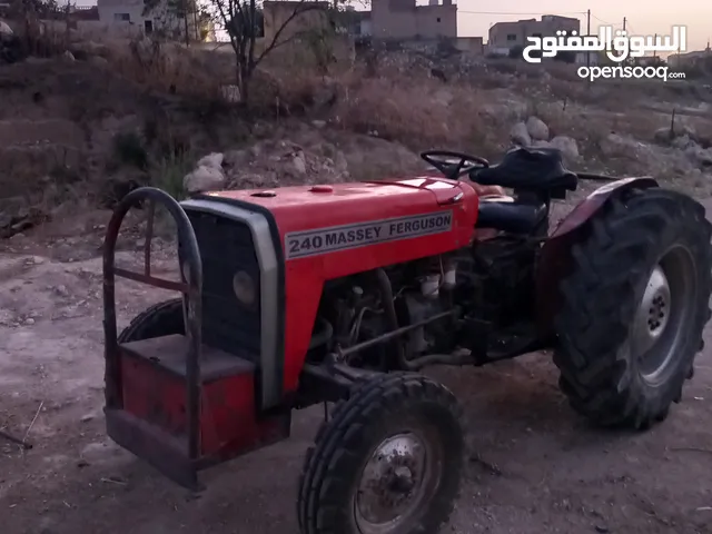 1987 Tractor Agriculture Equipments in Irbid