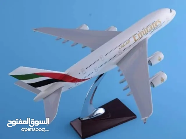 مجسمات طائرات مدنية