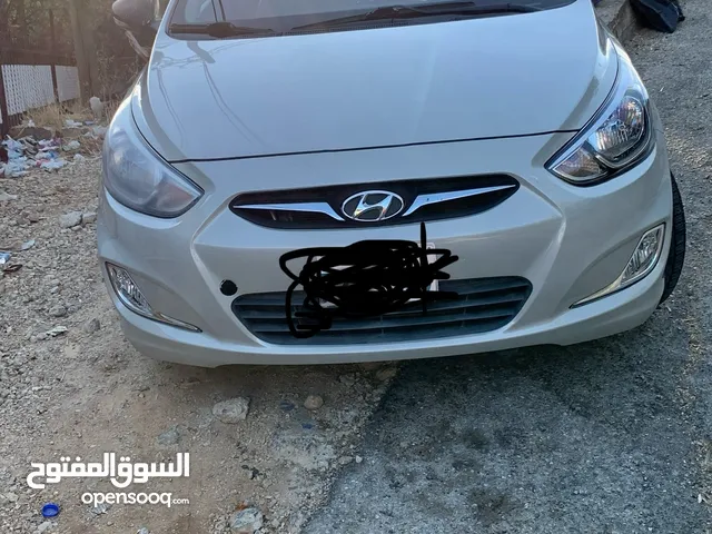هيونداي اكسنت 2016