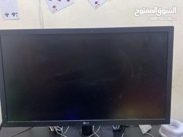 22" LG monitors for sale  in Northern Governorate