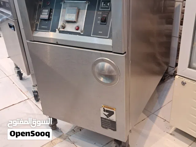 مكينه برست امريكي مستخدم نضيف