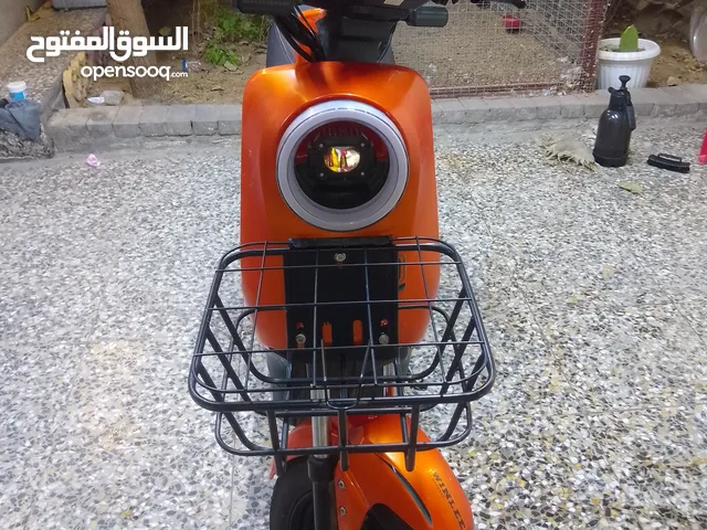 دراجة R9 جديدة نضيفة رايدهة 500 وبيهة مجال العنوان البصرة نواب الضباط