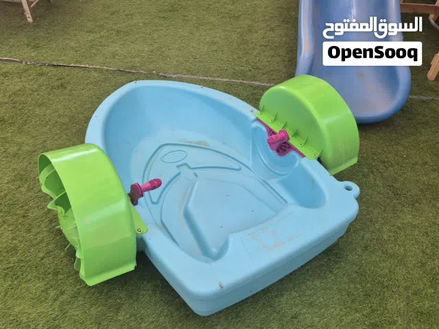 إعلان بيع قوارب أطفال للبرك