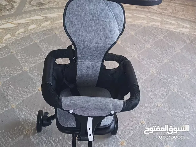 عربة أطفال جديدة  