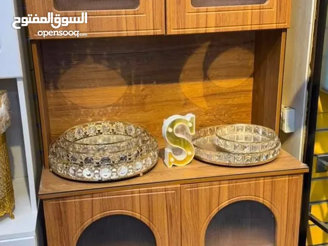 تنظيم وأناقة بقطعة واحدة!   لا تدور كثير... هذا الكاونتر هو كل اللي يحتاجه مطبخك أو زاويتك المفض