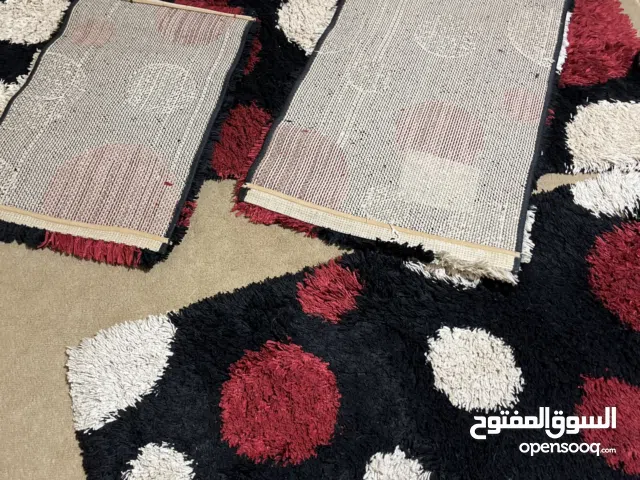 قطع سجاد للبيع ومع الشاري منقصروش