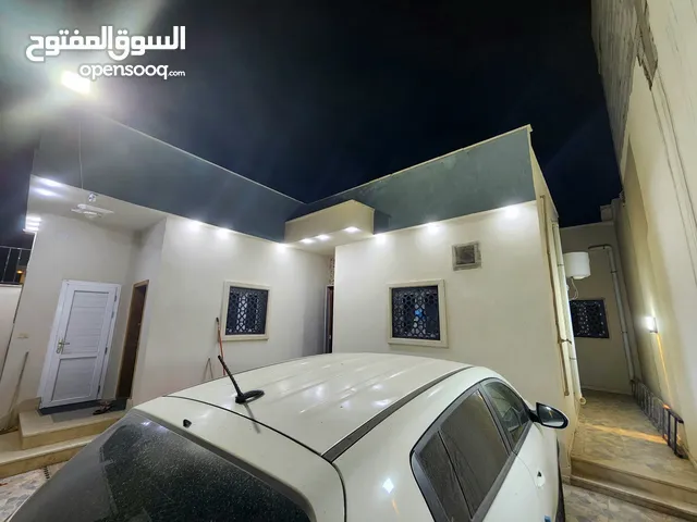 145 m2 4 Bedrooms Townhouse for Sale in Tripoli Khallet Alforjan