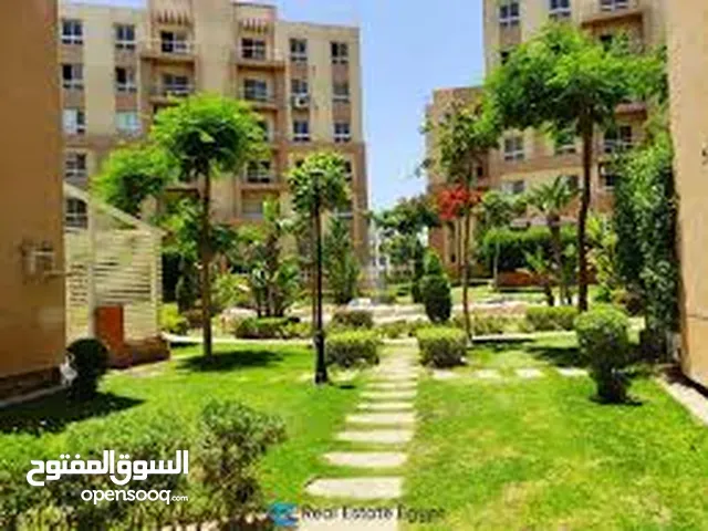 80 m2 2 Bedrooms Apartments for Sale in Giza 6th of October