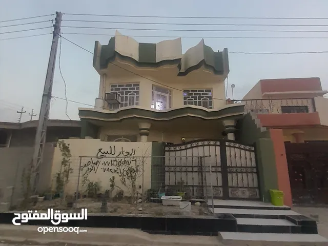 165 m2 4 Bedrooms Townhouse for Sale in Diyala Other
