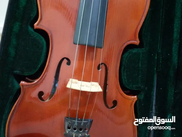 كمان تعليمي وحقيبته مستعمل بحالة جيدة للبيع مع دامر جديد