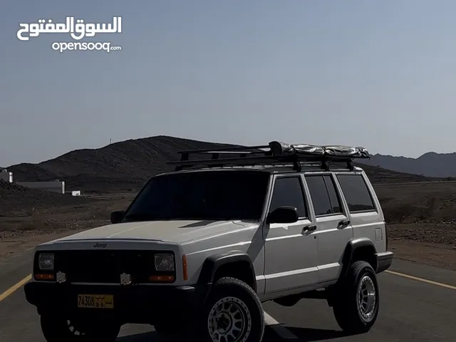 سلة جيب شروكي تفصيل مع مصله جانبيه مع جميع ملحقاتها وكشاف خلف (قابيل)