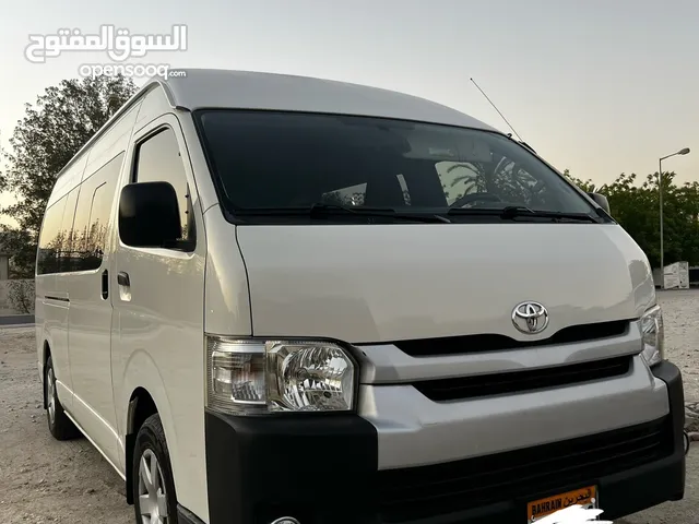 For sale Toyota bus, High roof, automatic transmission 2017