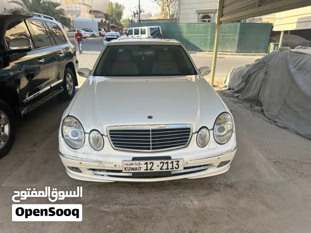 2002 مرسيدس بنز الفئة-E E 250