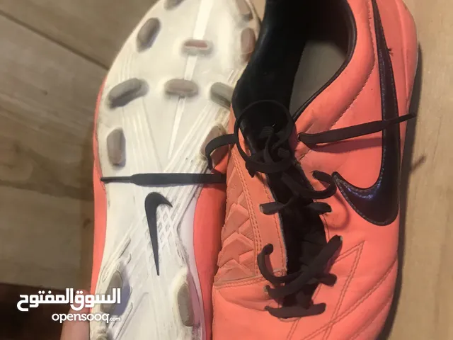 44 Sport Shoes in Basra