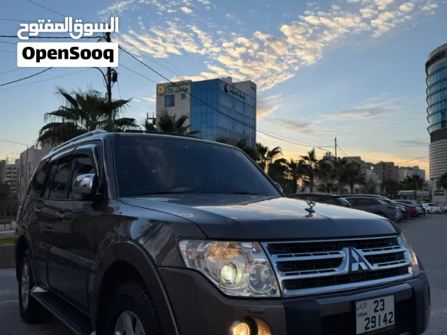 2011, Mitsubishi, Pajero, GLS Top