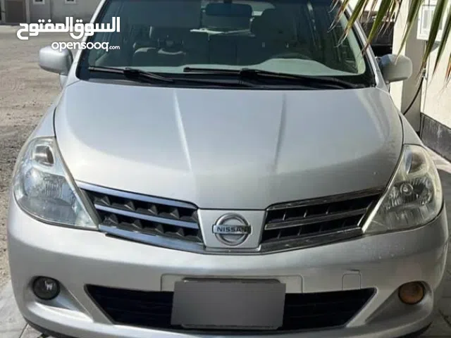 Nissan tidda 2009 model 1.6 engine si