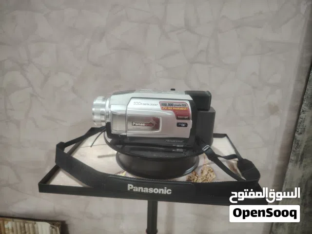 كاميرات واجهزه مختلفه