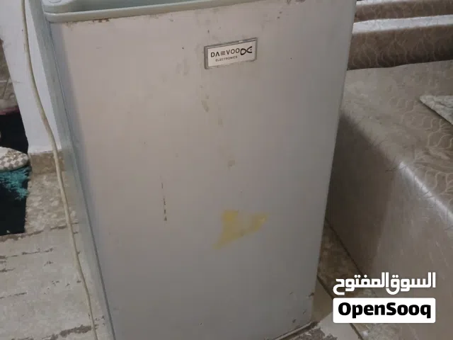 ماركة Daewoo Electronics.