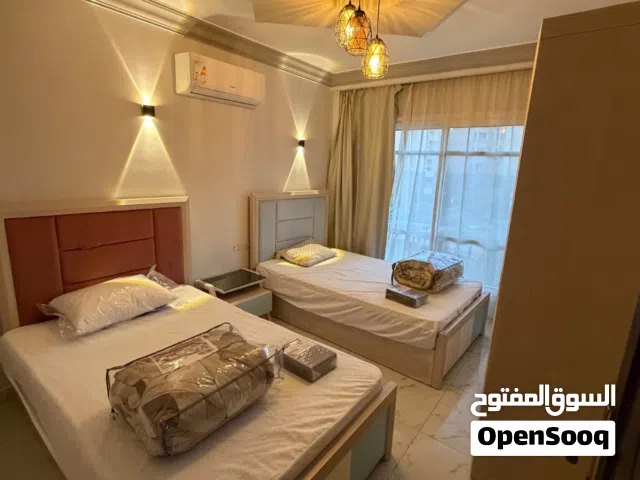 شقة في مدينتي