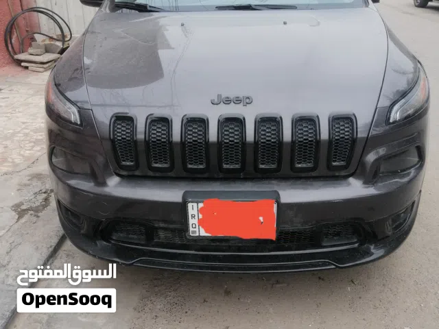 جيب شيروكي بزون