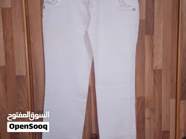 بناطيل جينز وقماش موديلات حديثة ستاتي وبناتي مقاس لارج مقاس 30 و32 جديد غير مستعمل بالوان متعددة