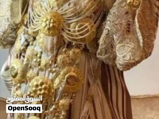 مشد دعم الظهر النسائي. مناسب لإعطاء الصدرة الليبية حقها. وكذلك في العبايات والملابس الرسمية.