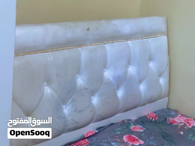 غرفة نوم للبيع