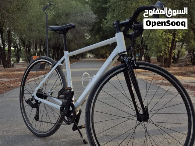Road Bike for Sale – Excellent Condition Only 5 months of use. Completely stock with all original co