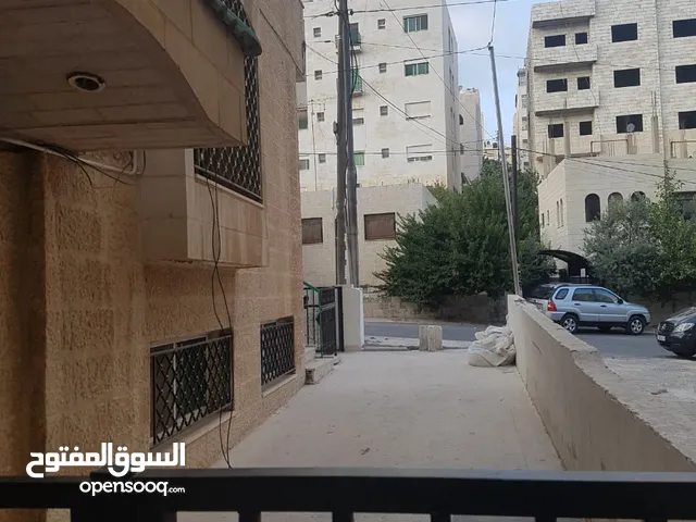 145 m2 More than 6 bedrooms Apartments for Sale in Amman University Street