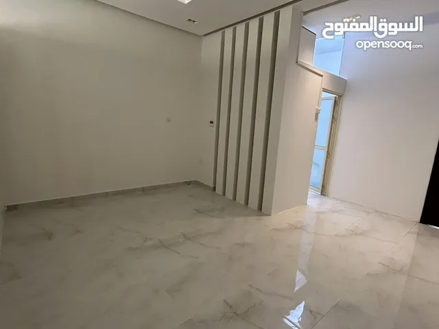 95m2 2 Bedrooms Apartments for Rent in Al Ain Asharej