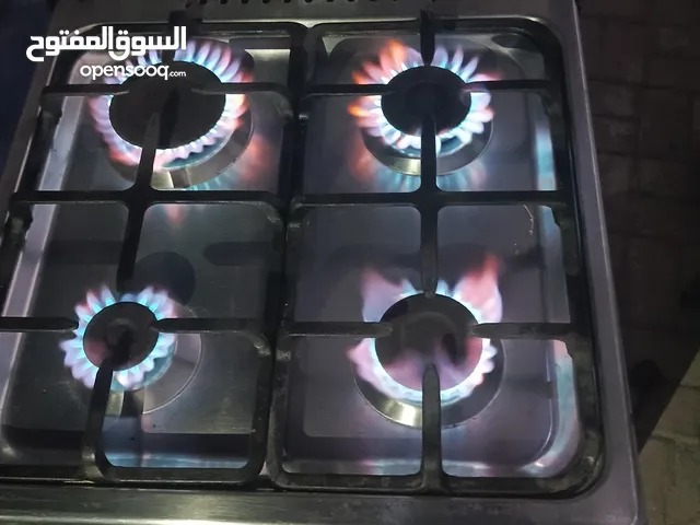 فرن اربع شعل نظيف شغال اشعال ذاتي
