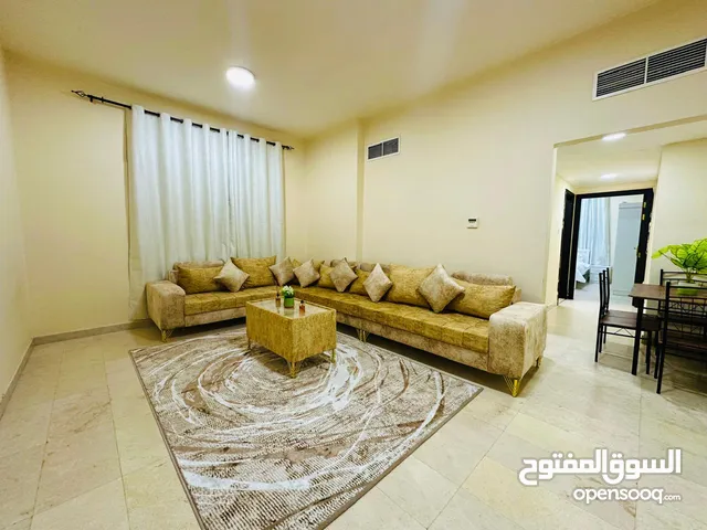 F1/غرفة وصالة ---ايجار شهري-- -مفروش ---شامل الفواتير ---والانترنت--- والصيانة--- ماعدا الغاز