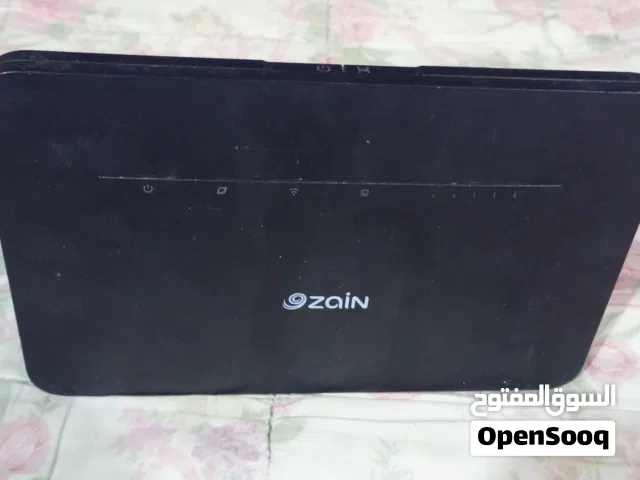 راوتر زين كبير + ماي فاي صغير النوع : زين الكبير ثابت الصغير متنقل.. جيد جدا الناس فاي البطاريه 100