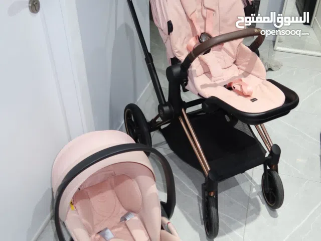 Lux Cybex Priam 2025 stroller Rose gold pink and car seat Cybex Cloud T I-size peach pink