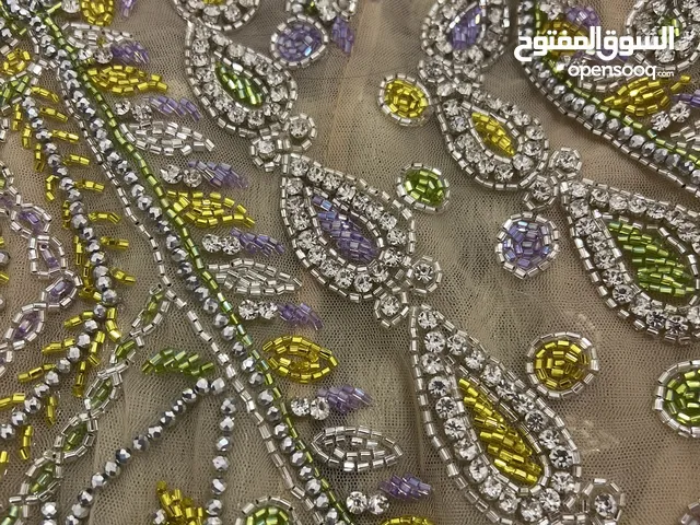 نفنوف عرس من مصممه رشا العنزي مقاس كبير xxL