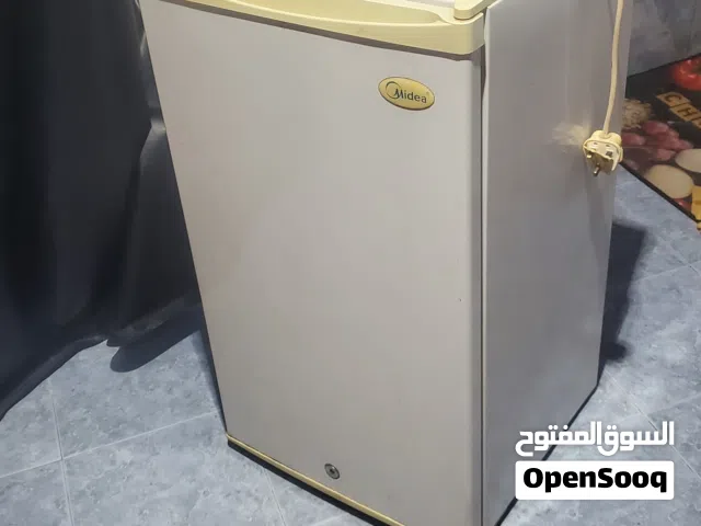 ثلاجه ميديا نظيف جدآ 94 لتر