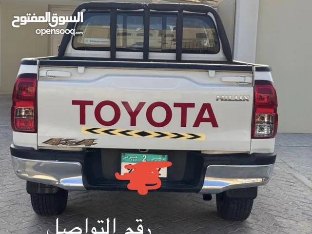 Used Toyota Hilux in Al Ain