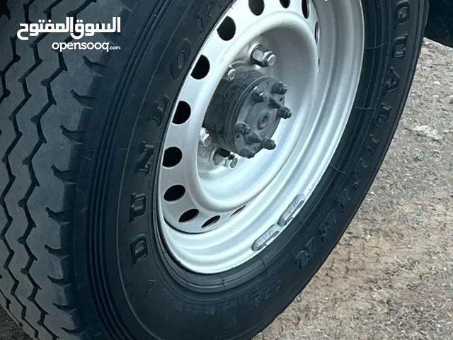 تواير دنلوب شبه جديده ...