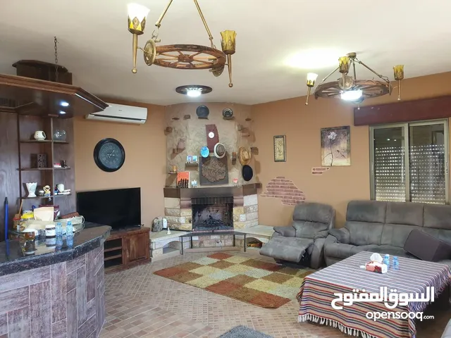 450 m2 More than 6 bedrooms Townhouse for Sale in Amman Abu Al-Sous
