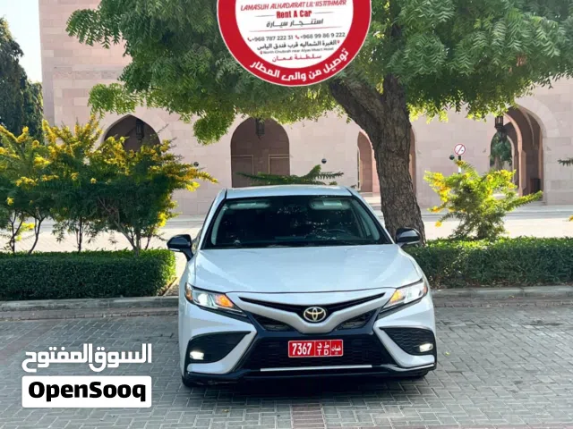 Sedan Toyota in Muscat